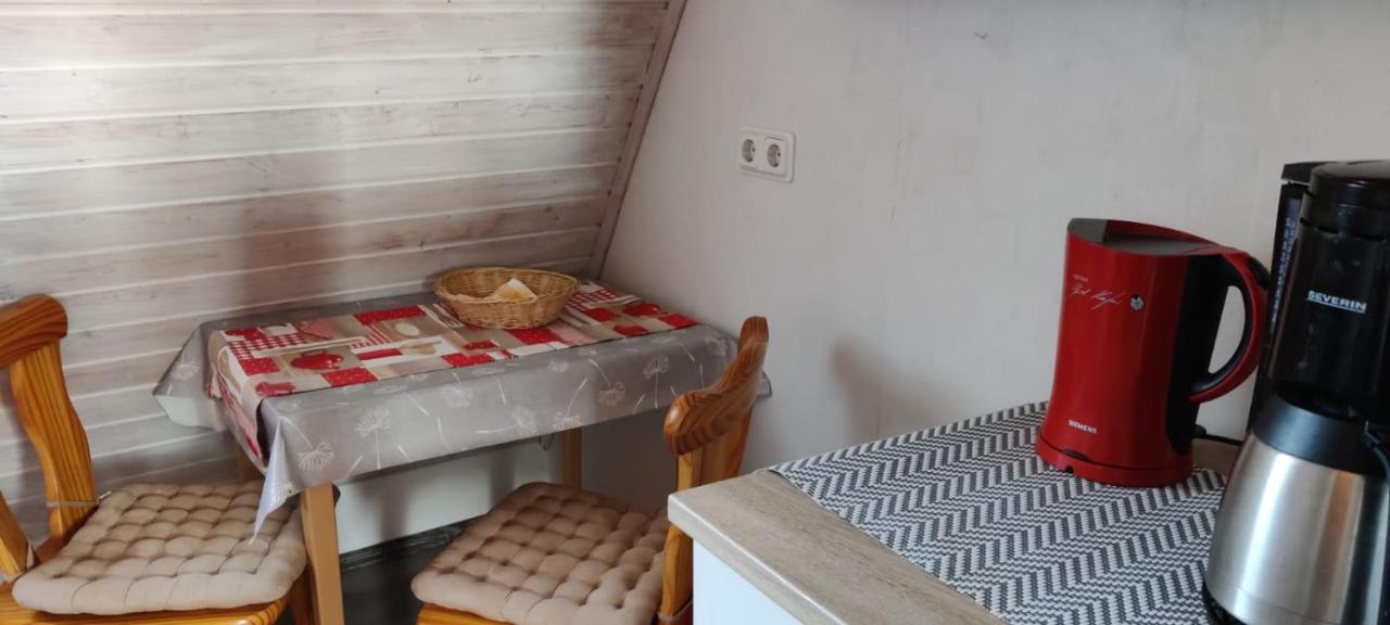 Ferienwohnung Im Rohrdachhaus Wustrow  Bagian luar foto